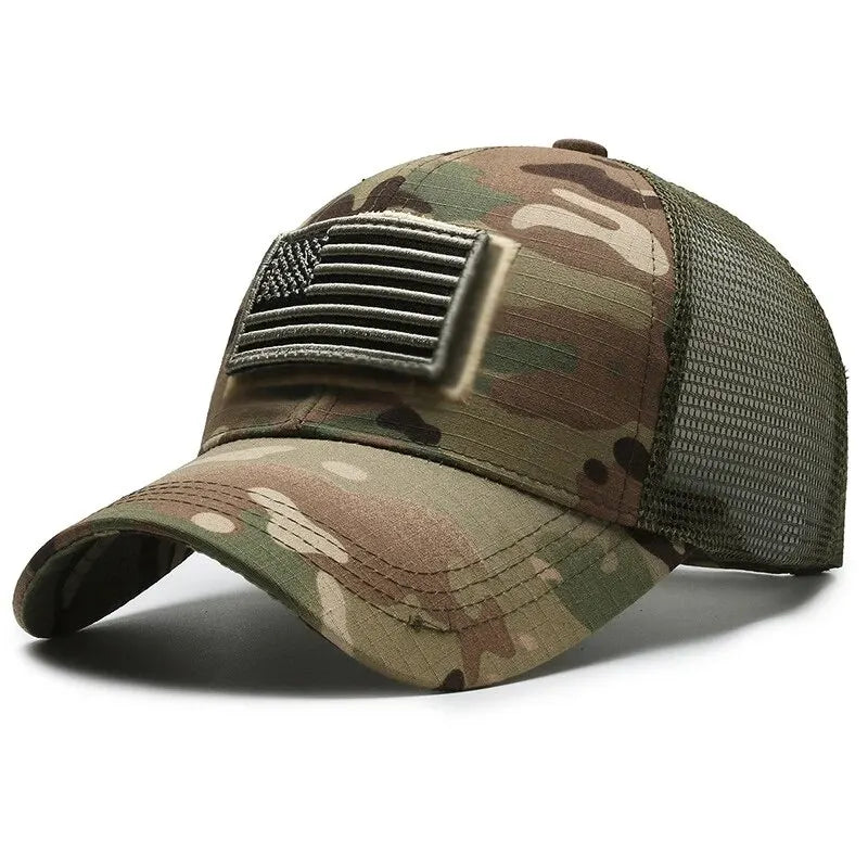 Cappellino Tacti-Cool – Stile Outdoor con Dettaglio Iconico