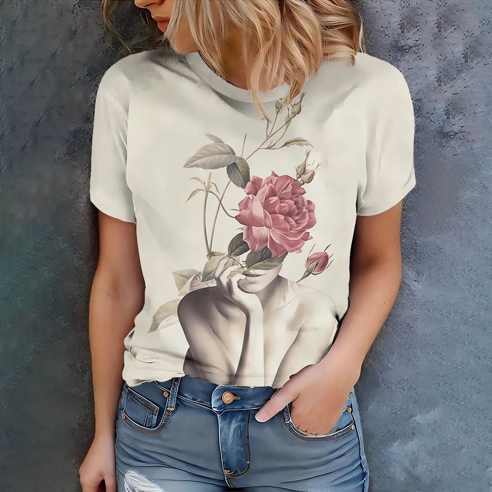T-Shirt con Stampa Floreale – Stile Romantico e Versatile