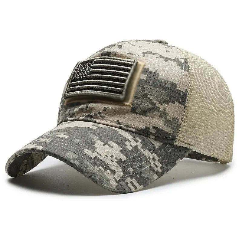 Cappellino Tacti-Cool – Stile Outdoor con Dettaglio Iconico