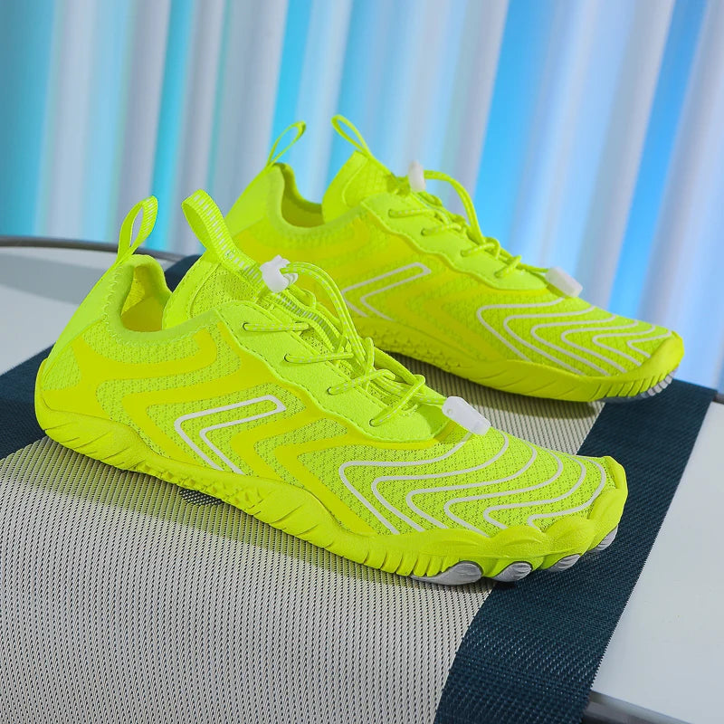 Sneaker Sportive Ultraleggere – Comfort Dinamico e Design Essenziale
