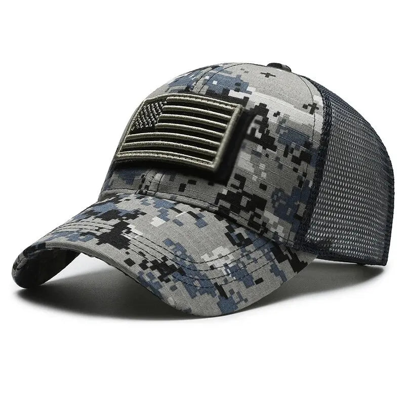 Cappellino Tacti-Cool – Stile Outdoor con Dettaglio Iconico