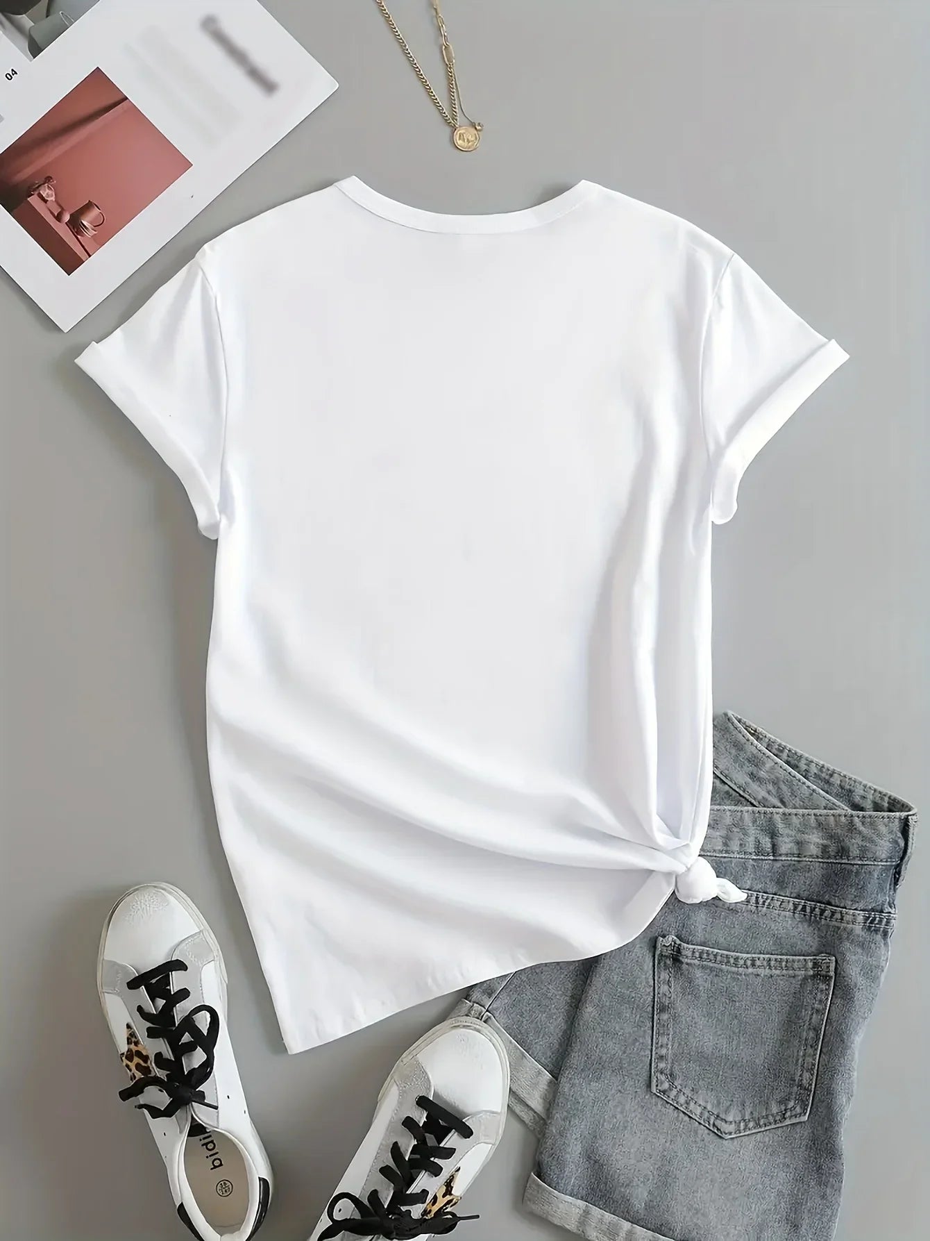 T-Shirt con Stampa Grafica "Teddy" – Stile Trendy e Giocoso
