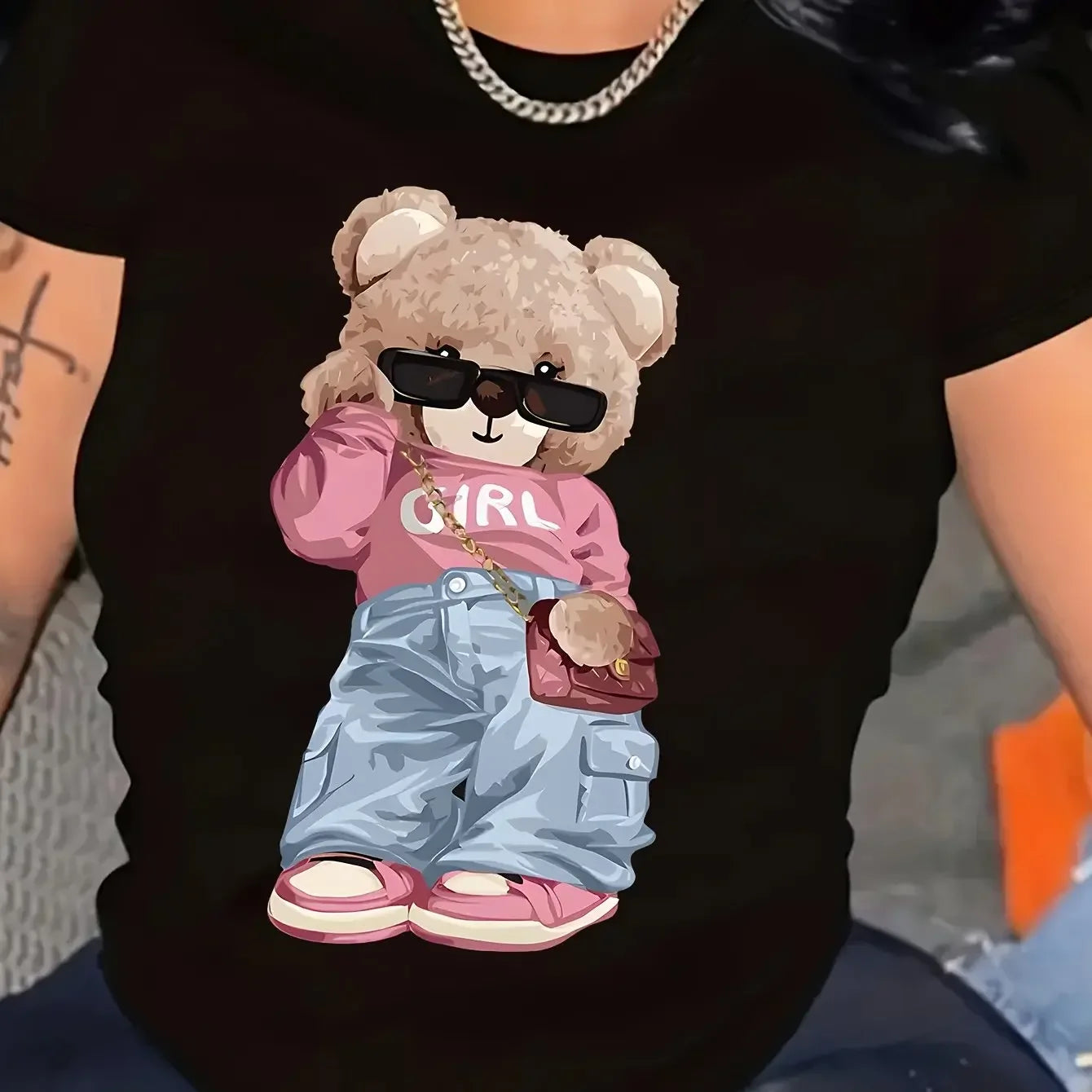 T-Shirt con Stampa Grafica "Teddy" – Stile Trendy e Giocoso